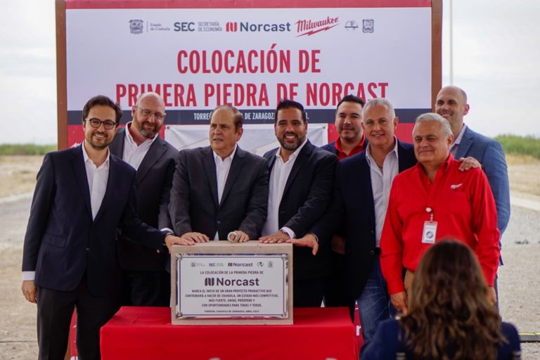 Colocan Coahuila y Torreón primera piedra de la empresa Norcast