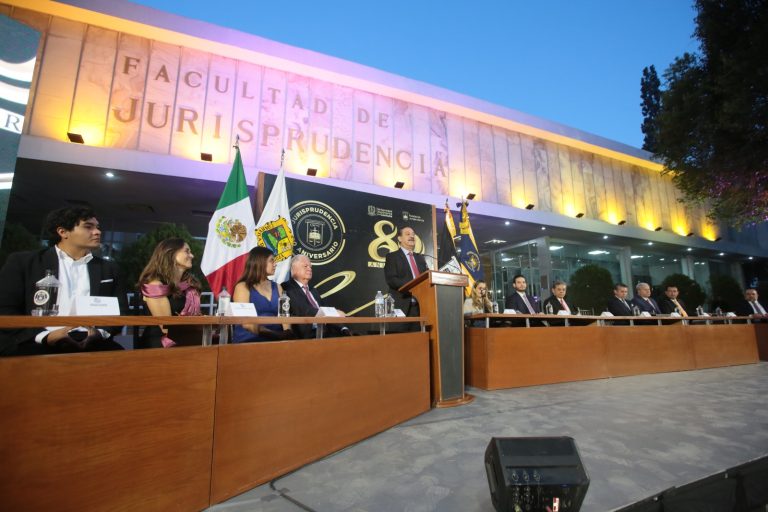 Conmemoran el 80 Aniversario de la Facultad de Jurisprudencia de la UA de C