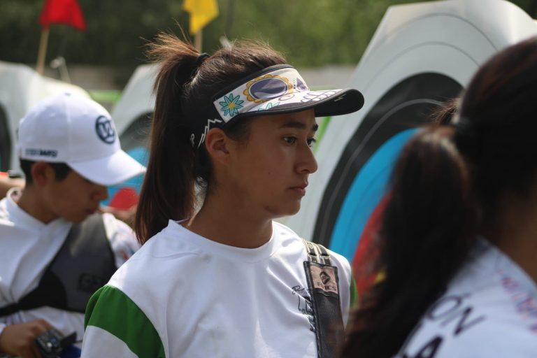 Disputará Ángela Ruiz, arquera coahuilense, el oro Por Equipos en Turquía