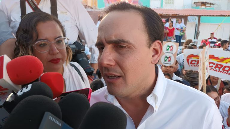 Listo Manolo para debate en Saltillo el 1 de mayo