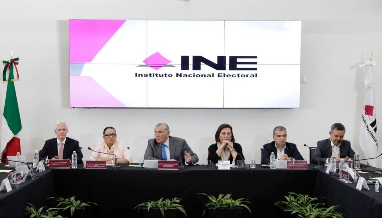Participa Miguel Riquelme en la Instalación del Comité Intersectorial para Garantizar la Seguridad en las Elecciones 2023