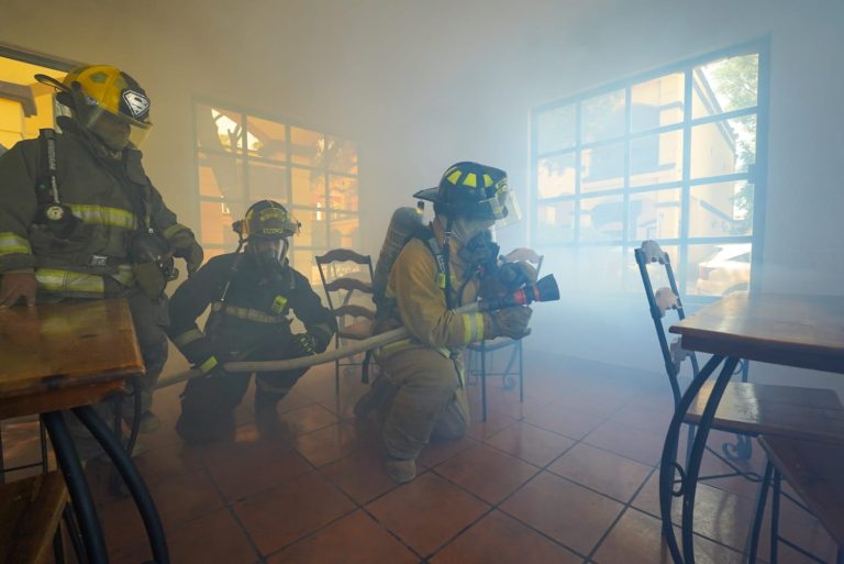 Realizan simulacro de incendio en Presidencia Municipal de Ramos Arizpe