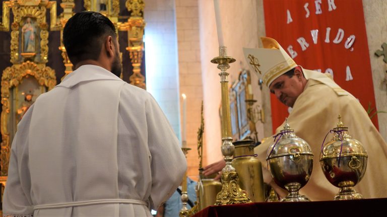 Religiosos de la Diócesis de Saltillo renuevan su vocación sacerdotal junto al obispo Hilario 