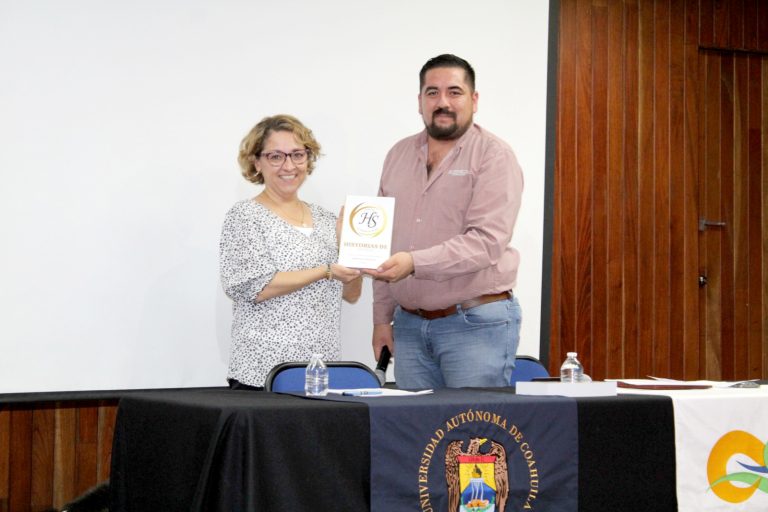 Libro «Historias de Saltillo”, de El Heraldo, se presenta en Facultad de Comunicación de la UAdeC