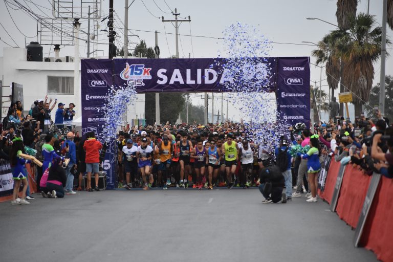 Celebran 95 años de GIS con carrera