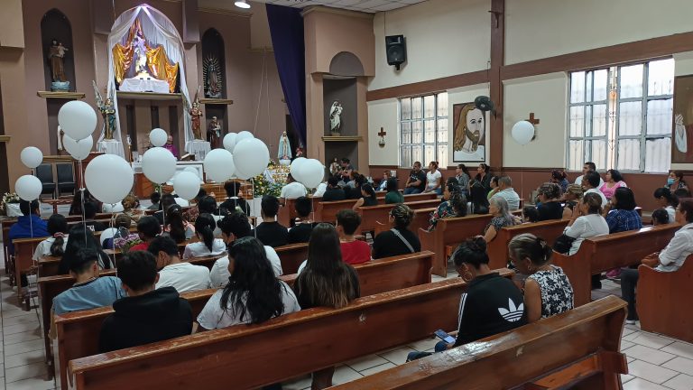 Dan emotivo adiós a Ximena Guadalupe, la menor que falleció ahogada el martes en Saltillo