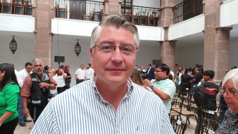 Al pendiente Colegio de Notarios para atender peticiones de partidos y ciudadanos durante proceso electoral