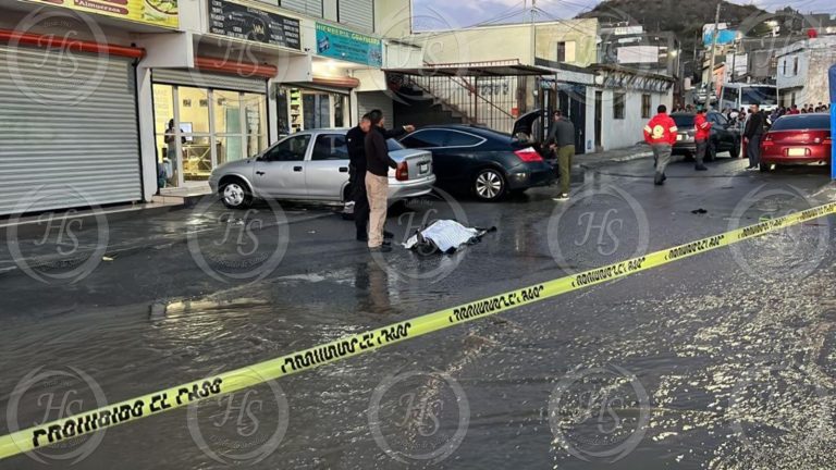 Muere estudiante al ser arrastrada por la corriente en el bulevar Otilio González