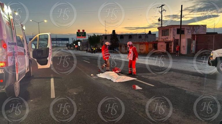 Muere tras ser atropellado a unos metros del puente peatonal en Saltillo