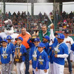 Realizan Liga de Béisbol infantil Sur “Ojo de Agua” en Ramos Arizpe8