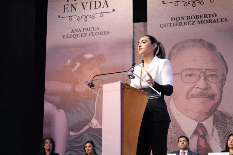 Recibe arquera coahuilense Ana Paula Vázquez Presea ‘Miguel Ramos Arizpe’