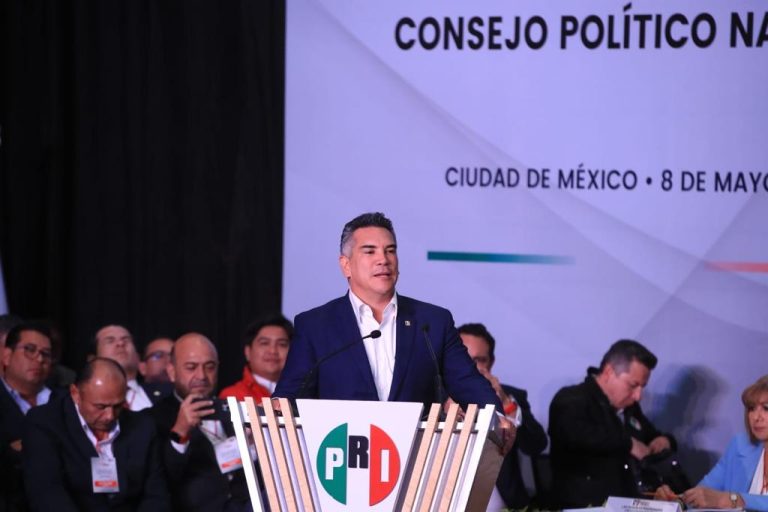 Aprueba Consejo Político Nacional ampliación de dirigencia de Alejandro Moreno y Carolina Viggiano  