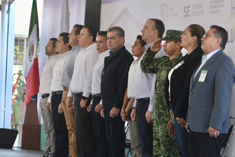 Encabeza MARS ceremonia cívica en Escuela Primaria ‘Lucio Blanco’, en Torreón