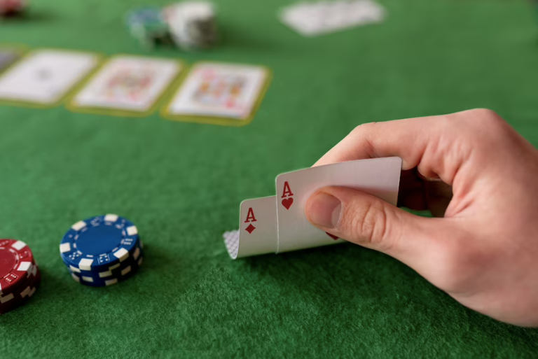 La era digital marca la nueva forma de jugar al poker online