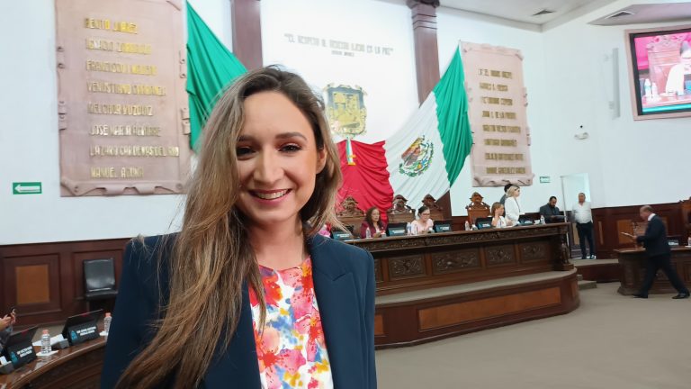 Pide Edna Dávalos a la SEP federal terminar cuanto antes la construcción del campus del ITS en Arteaga