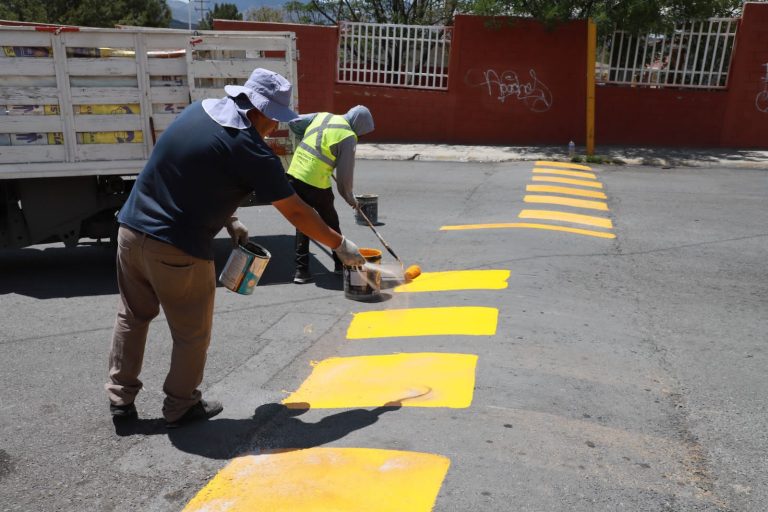 Pintan reductores; exhortan a bajar velocidad