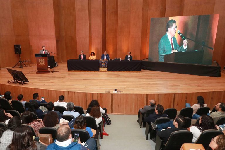 Realizan en la UA de C el foro “Procesamiento de alimentos y nutrición: microbiota, industria y seguridad alimentaria” Premio AMECA-YAKULT