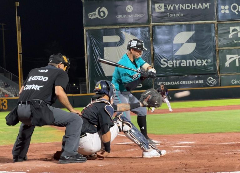 Saraperos derrota 4 a 3 a Algodoneros en 11 entradas y se lleva la serie en La Comarca  