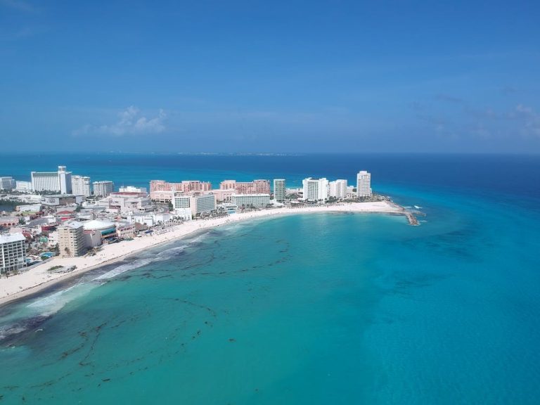 Vuelos a Cancún: tu próximo destino maravilloso te espera