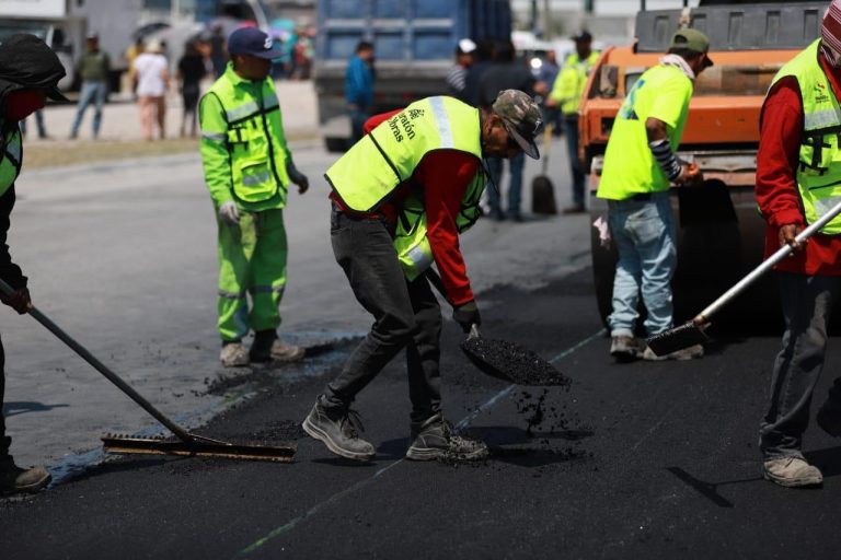 Agradecen vecinos repavimentación en Valdés Sánchez