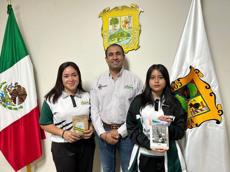 Coahuila publican dos libros de alumnos del COBAC