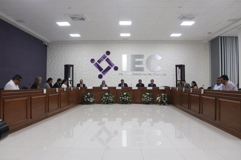 Realizan sesión permanente en Instituto Electoral de Coahuila