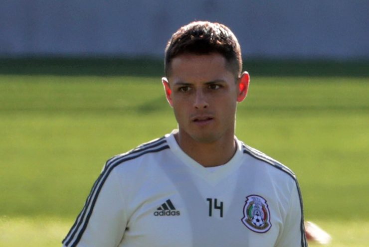 “Chicharito” sufre rotura de ligamento cruzado en la rodilla derecha