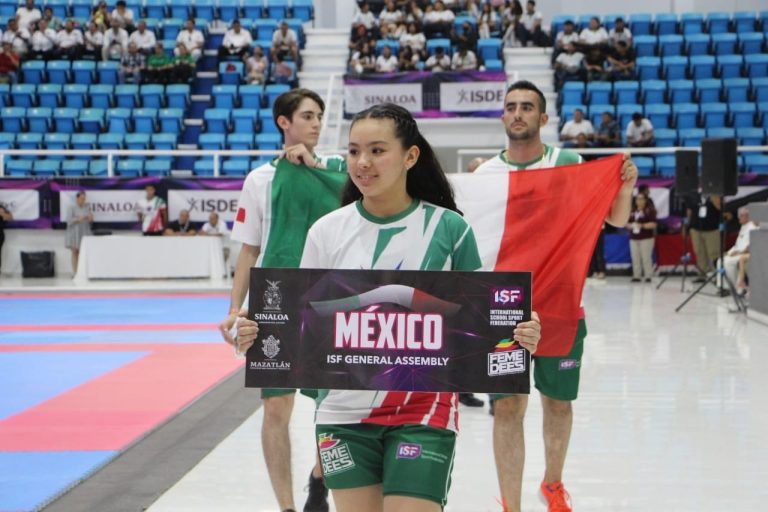 Coahuila, en la inauguración del Campeonato Mundial Escolar de Taekwondo