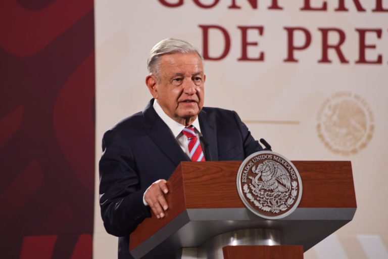 Confía AMLO que en encuentro en INE se abra nueva etapa