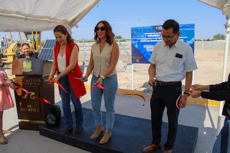 Instalan 200 paneles solares en Ciudad Universitaria de la UA de C Unidad Torreón