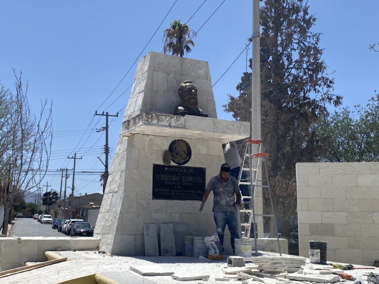 Avanza rehabilitación de Plaza Venustiano Carranza 