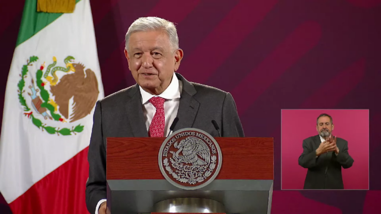 López Obrador celebra alza en ingresos de los más pobres