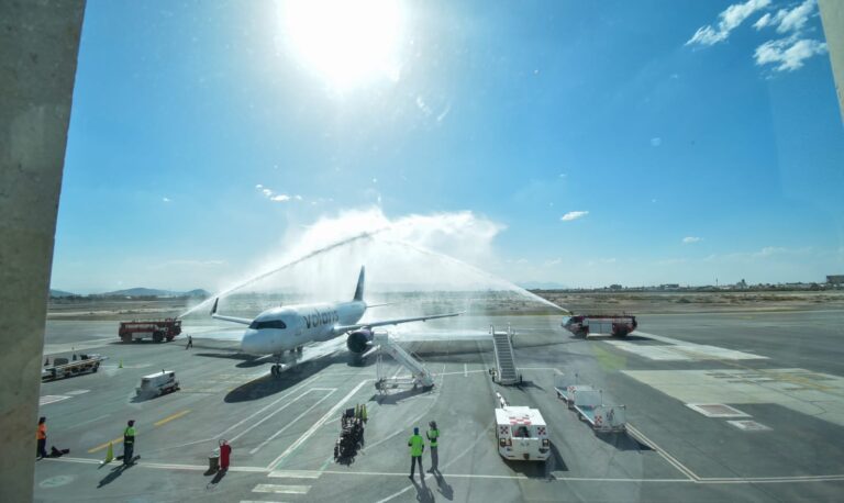 Coahuila fortalece su conectividad aérea con nuevo vuelo León-Torreón