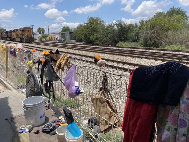 Convierten antigua estación de tren en Ramos Arizpe en refugio de pandillas 