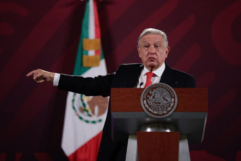 AMLO asegura que ya comenzó la campaña en medios a favor de Gálvez