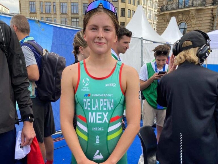 Logra coahuilense Jimena de la Peña segundo lugar en Mundial de Triatlón, en Alemania