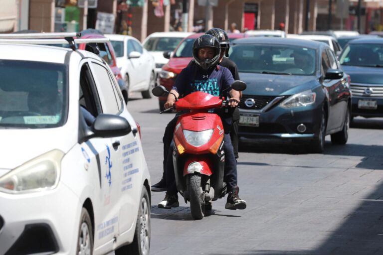 Multarán a motociclistas que no utilicen casco al conducir en Saltillo