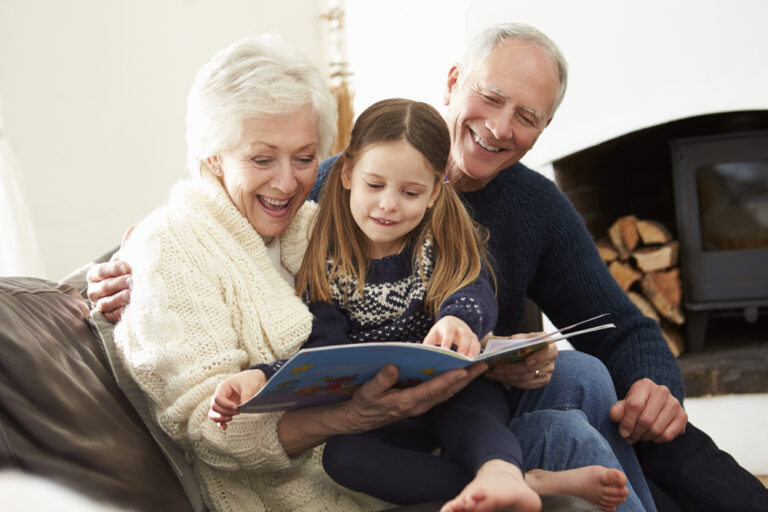 Los abuelos, fuente de amor y valores