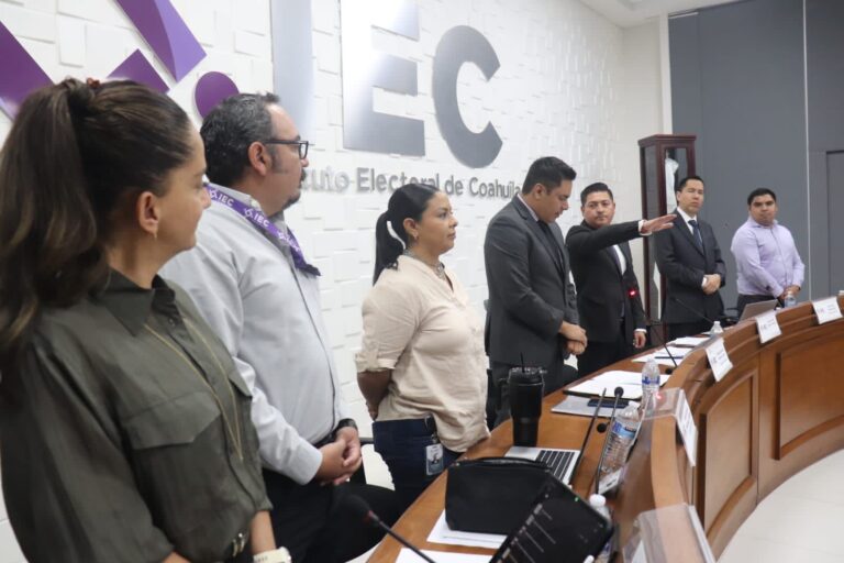 Designa IEC a Gerardo Moreno como nuevo secretario ejecutivo