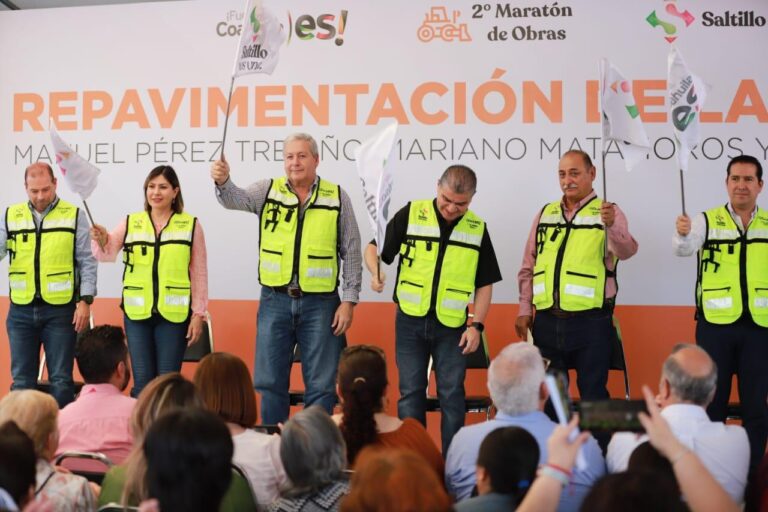 Agradecen vecinos acciones de repavimentación de calles del Centro