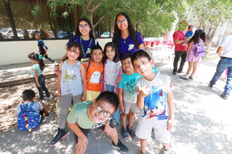 Clausuran el Kids Summer Camp 2023 en la Facultad de Trabajo Social de la UA de C