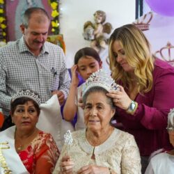 Corona Ana Lucía Cavazos a reina del Comedor Comunitario de Blanca Esthela2