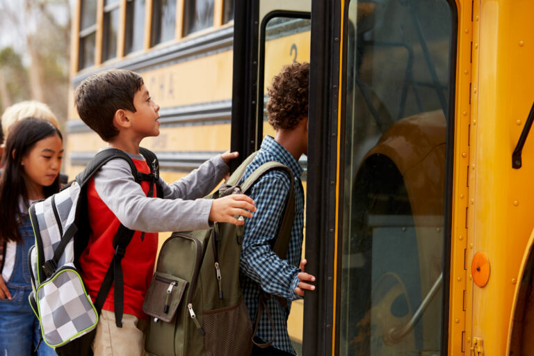 Deja transporte escolar 30% de permisionarios