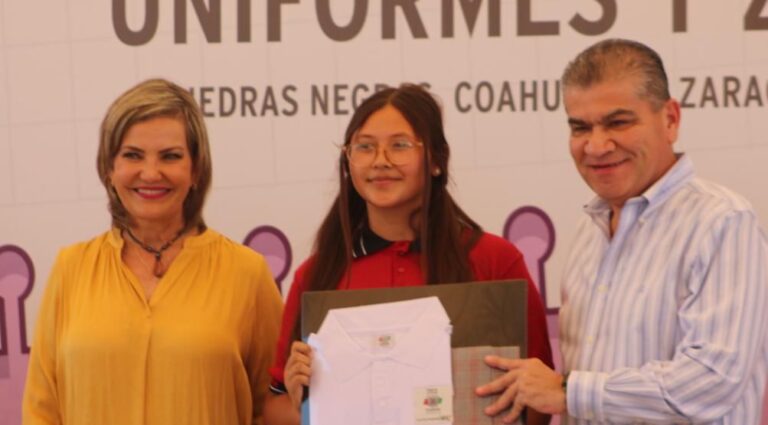 Entrega MARS útiles y uniformes escolares a alumnos de comunidades rurales