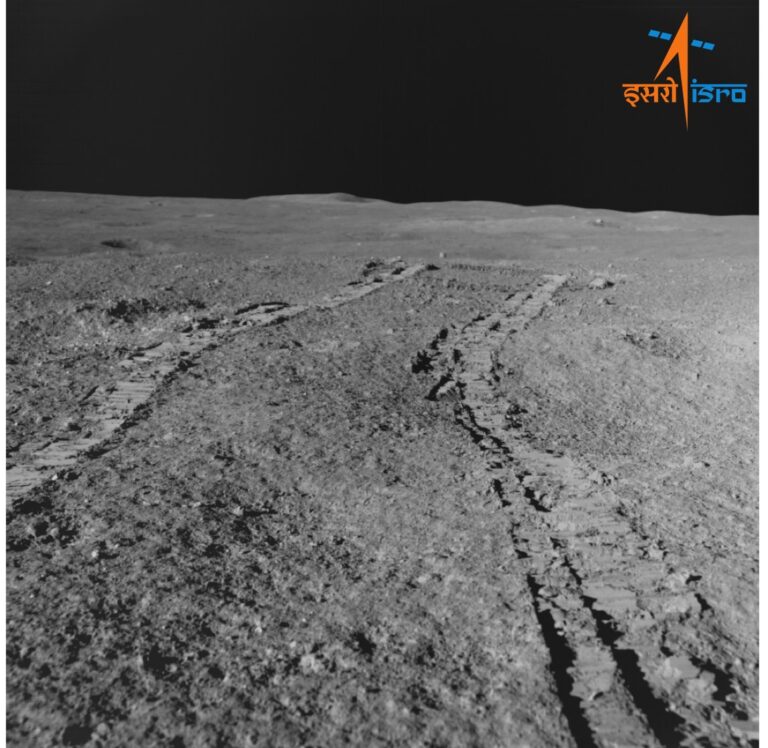 Explorador Chandrayaan-3 de India detecta presencia de oxígeno en la Luna