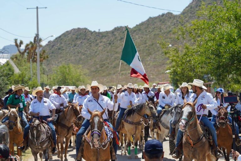 Gran participación en la “Segunda Cabalgata Municipal” de Ramos Arizpe