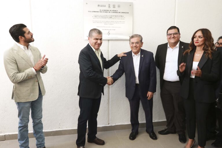 Inauguran gobernador y rector el nuevo edificio de la Escuela Superior de Música de la UA de C