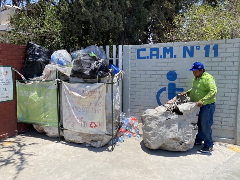 Responden en CAM 11 a campaña municipal de reciclaje 