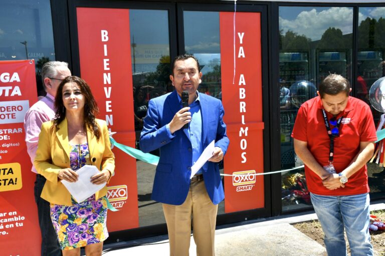 Abre sus puertas Oxxo Smart en la UTC 