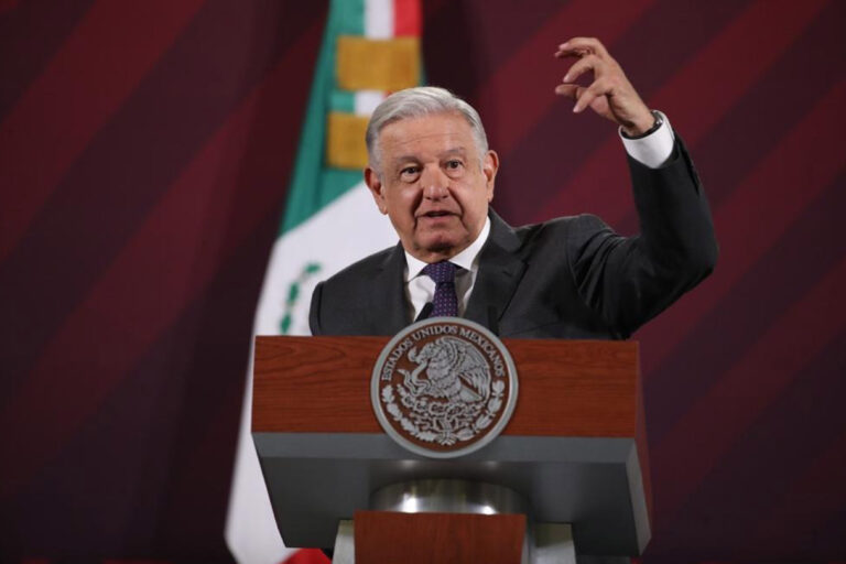 AMLO anuncia asistencia a la APEC en noviembre y reunión con Biden